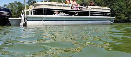 Toonshine Ready to Use Pontoon Cleaner - Tampa Home & Garden Store