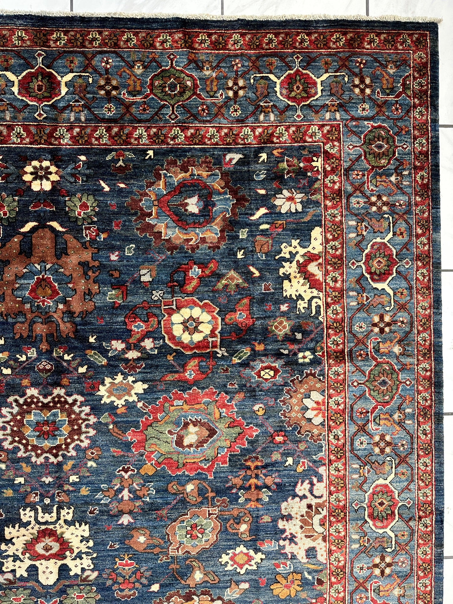 Trasitional Serapi Ghazni Wool Rug – 8' x 10’ – Intricate Floral Design - Tampa Home & Garden Store