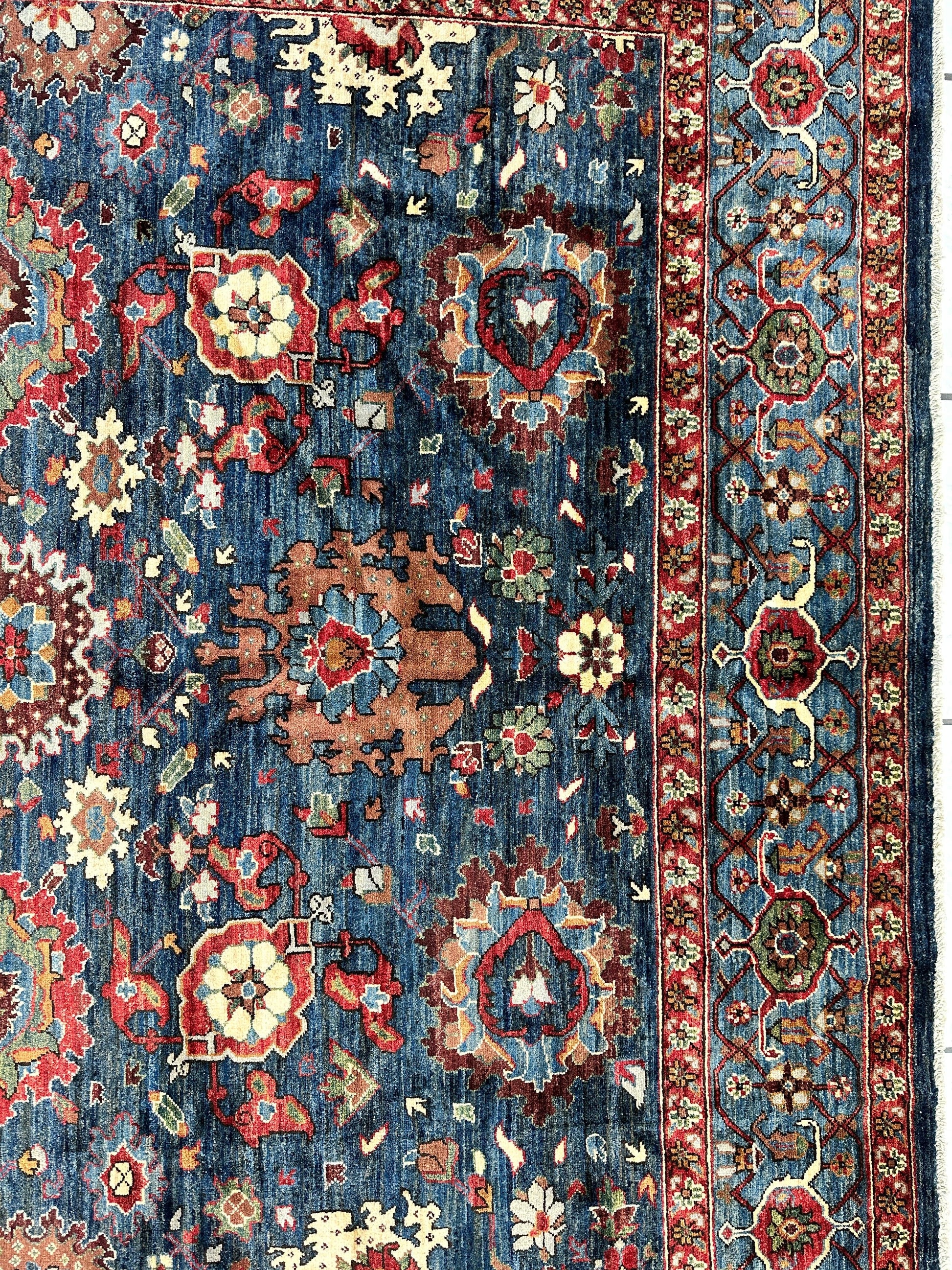 Trasitional Serapi Ghazni Wool Rug – 8' x 10’ – Intricate Floral Design - Tampa Home & Garden Store