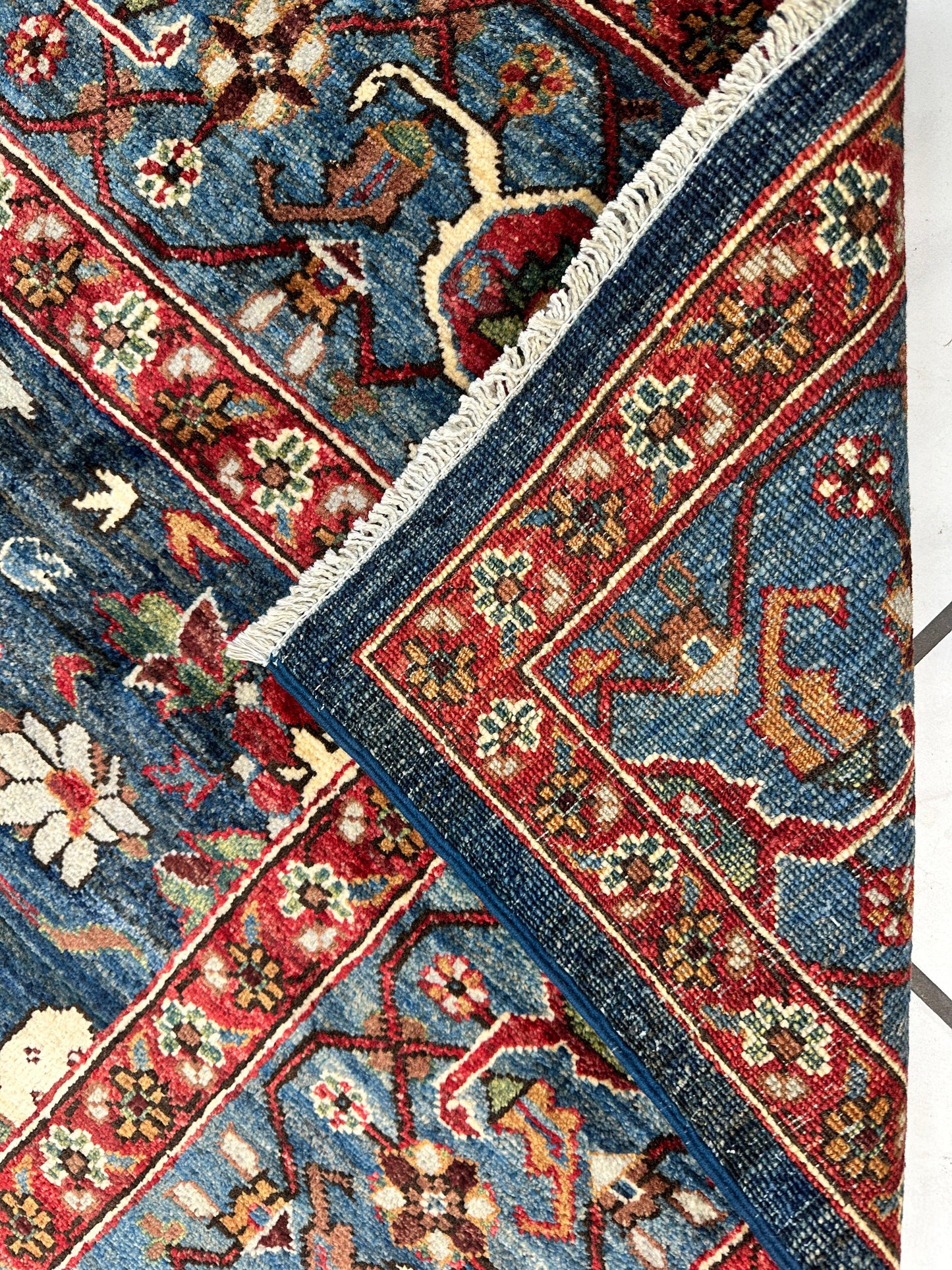 Trasitional Serapi Ghazni Wool Rug – 8' x 10’ – Intricate Floral Design - Tampa Home & Garden Store
