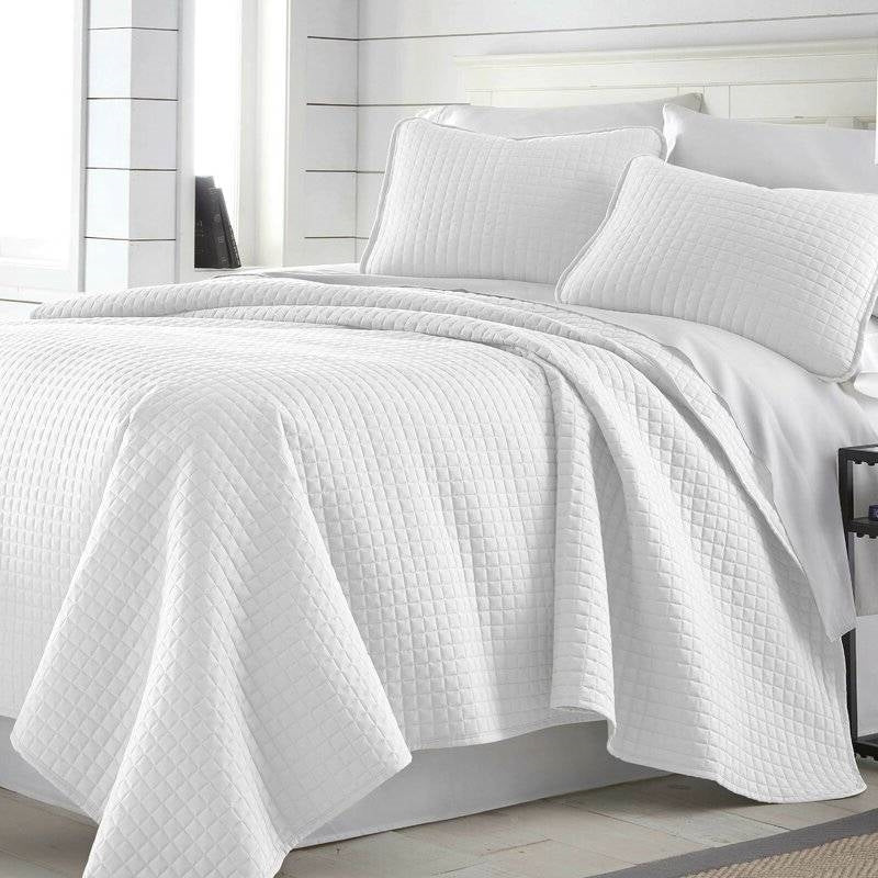 Twin/Twin XL Lightweight White Ultra Soft 2-Piece Microfiber Quilt Set - Tampa Home & Garden Store