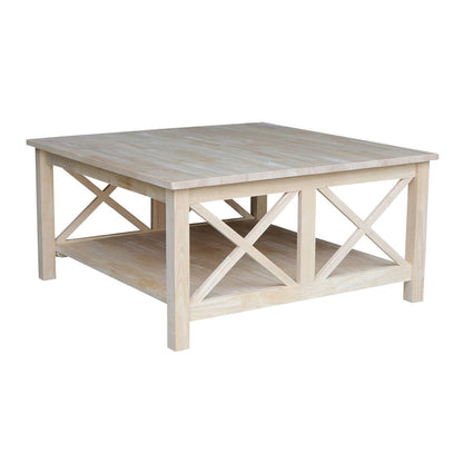 Mesa de centro cuadrada de madera maciza sin acabar con estante inferior