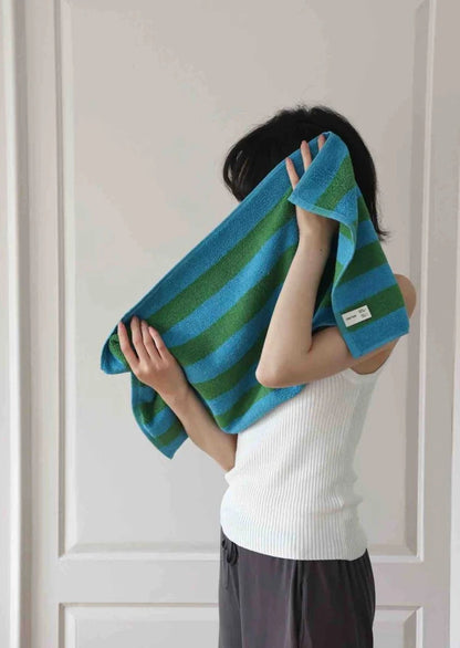 Ultra Soft Absorbent Retro Stripe Bath Towel - 100% Organic Premium Combed Cotton - Tampa Home & Garden Store
