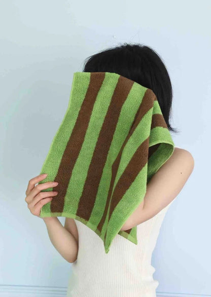 Ultra Soft Absorbent Retro Stripe Bath Towel - 100% Organic Premium Combed Cotton - Tampa Home & Garden Store