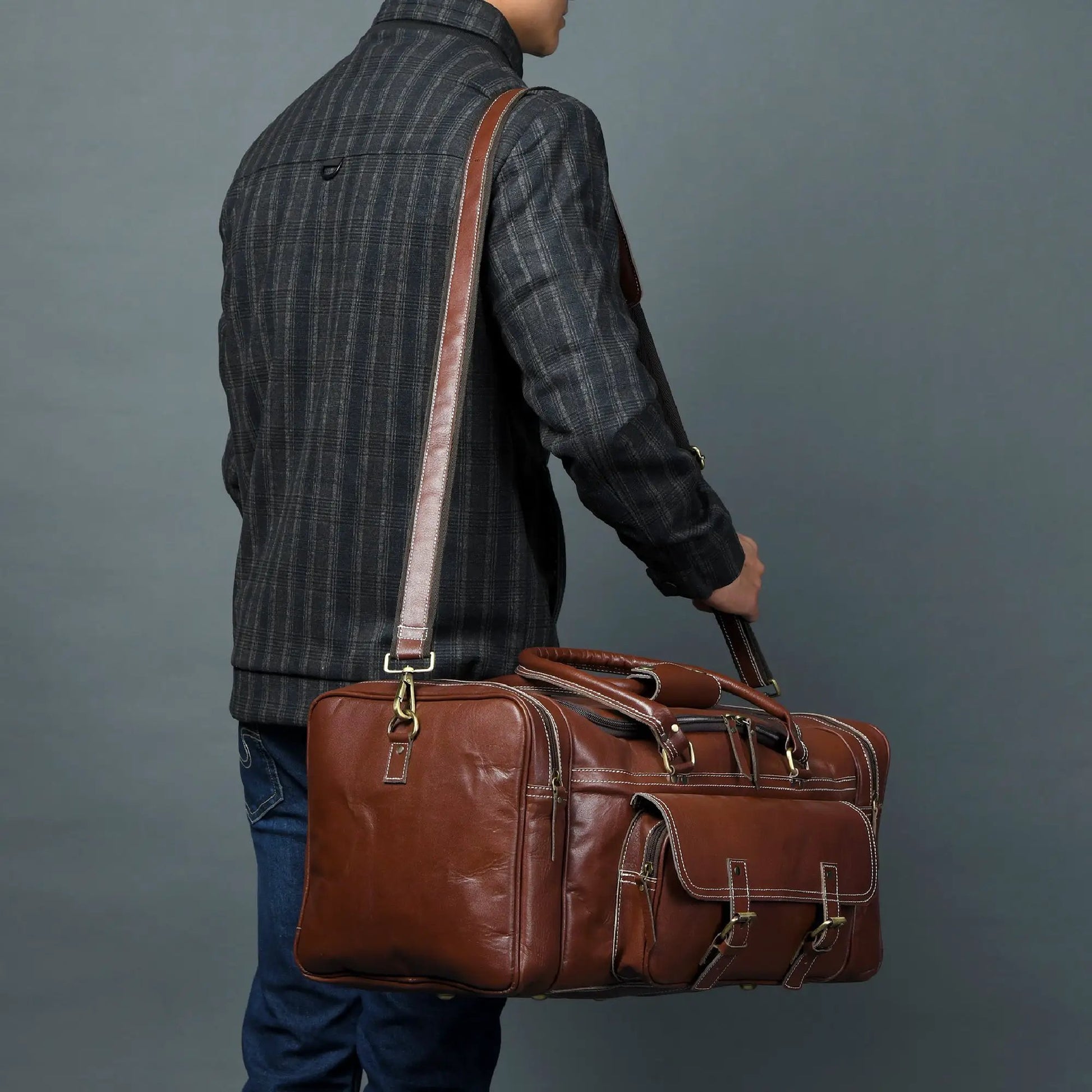Upgraded Traveler Weekender Duffle - Tampa Home & Garden Store