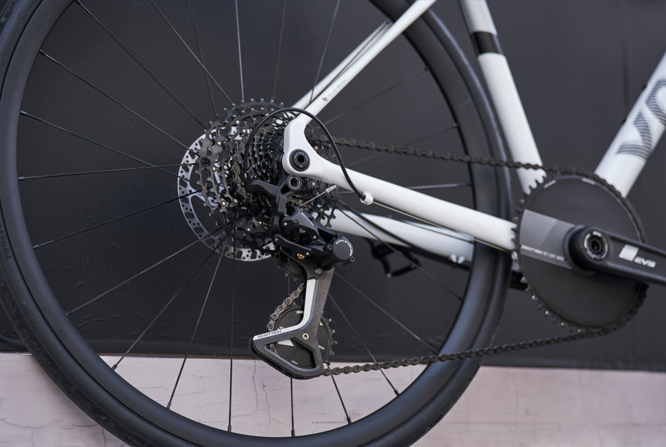 VOOK ONE 2.0 Road Bike Lightweight 7.8kg, 1290g aluminum frame + 345g carbon fork - Tampa Home & Garden Store