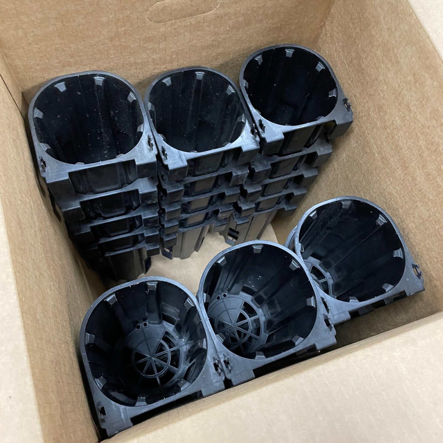 Varden™ Sleeve - Tampa Home & Garden Store