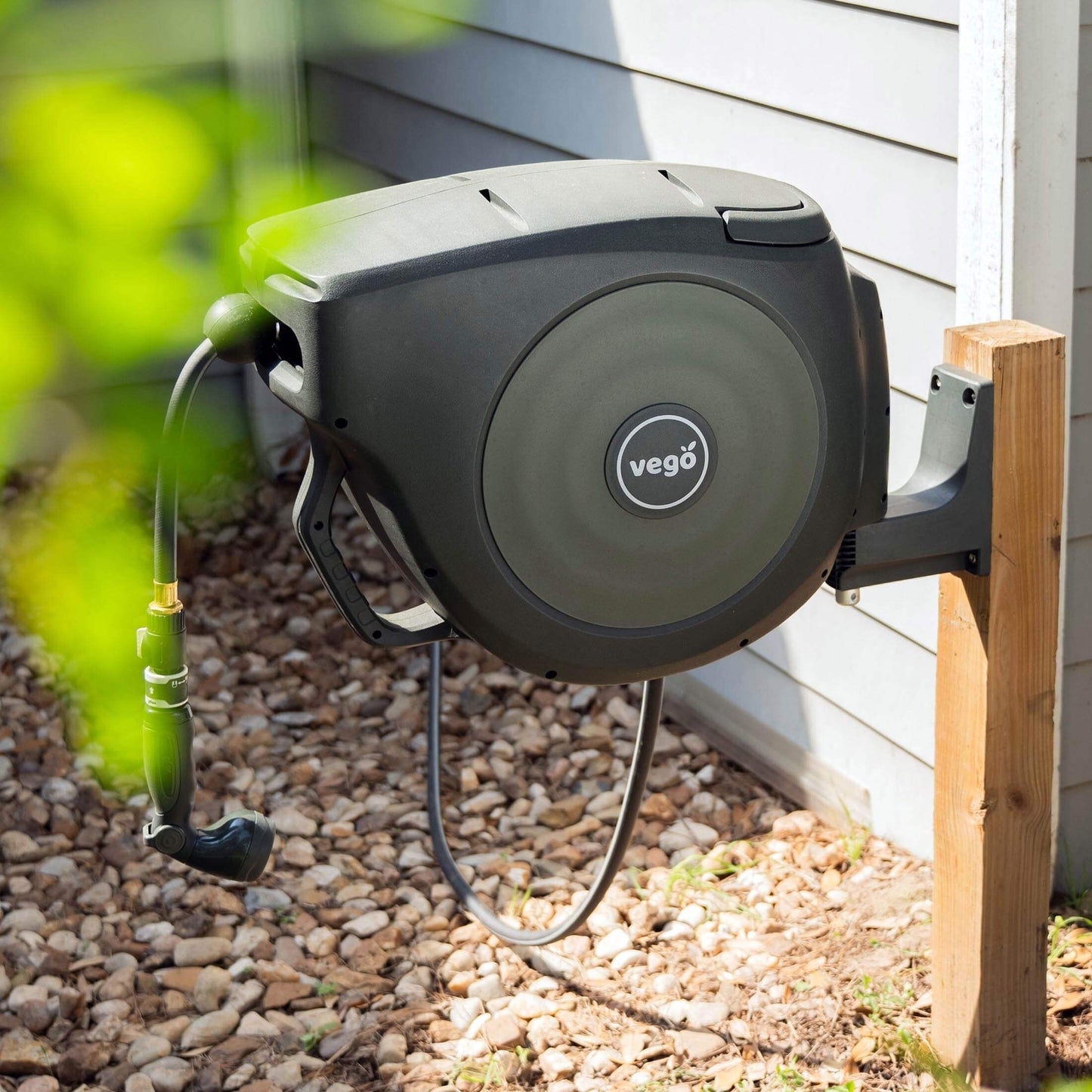 Vego Retractable Hose Reel  Set - Tampa Home & Garden Store
