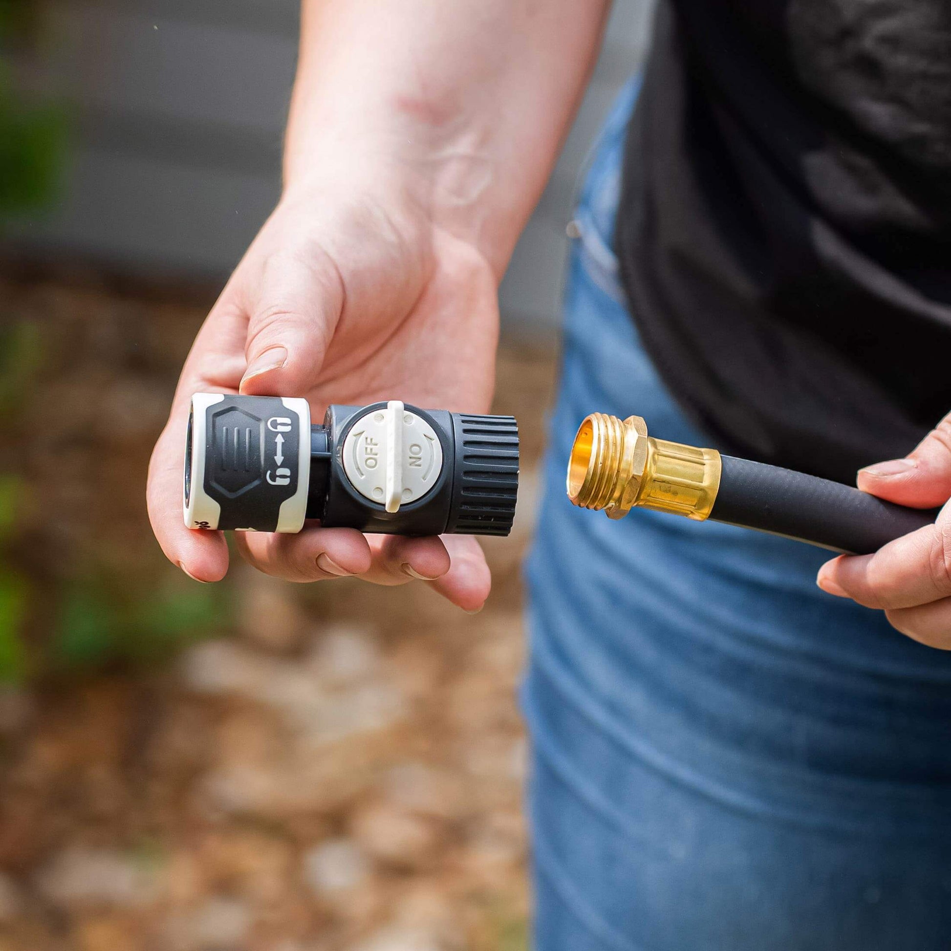 Vego Retractable Hose Reel  Set - Tampa Home & Garden Store