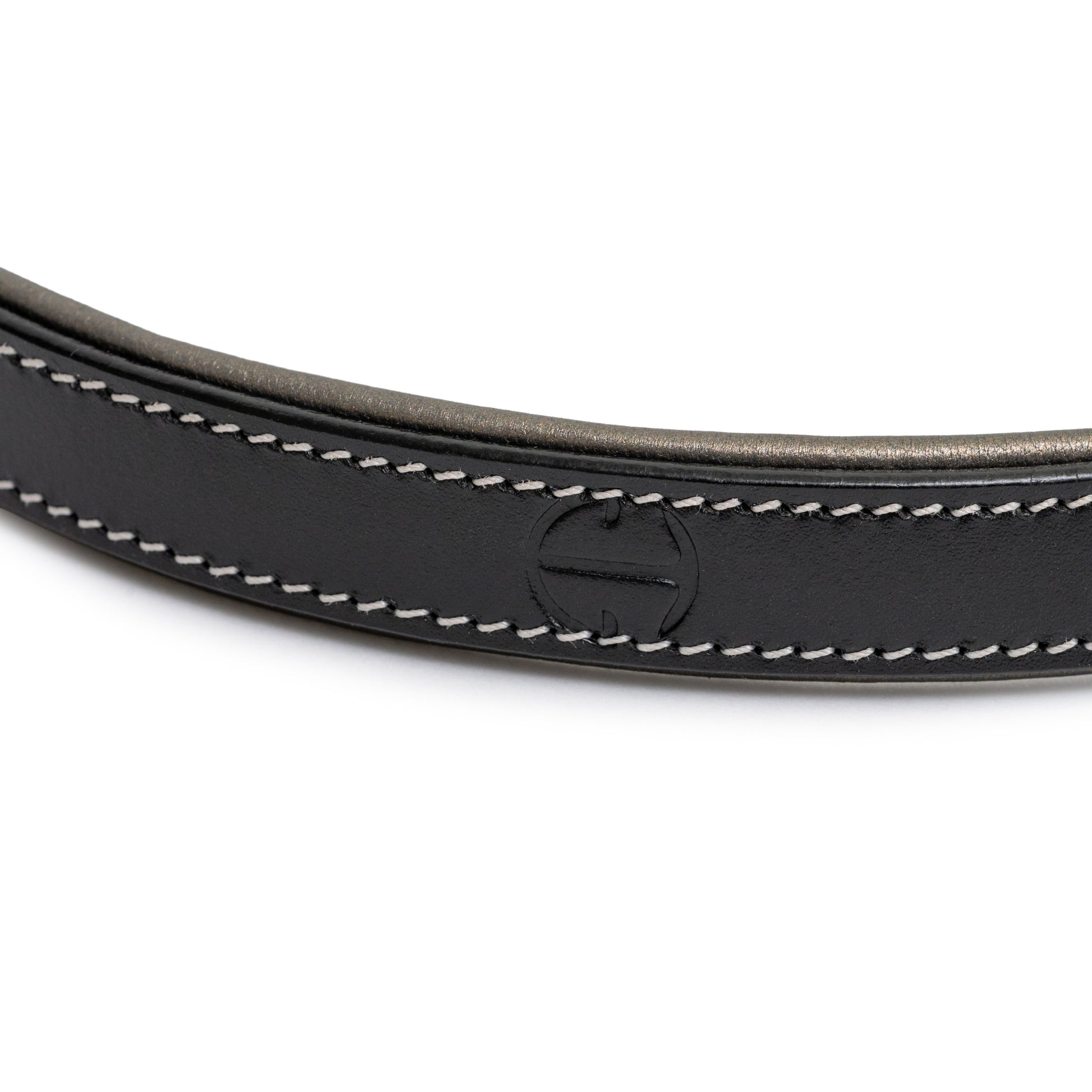 Venetian Leather Dog Leash by Halter Ego in black leather with white contrast stitching on Tampa Home & Garden Store