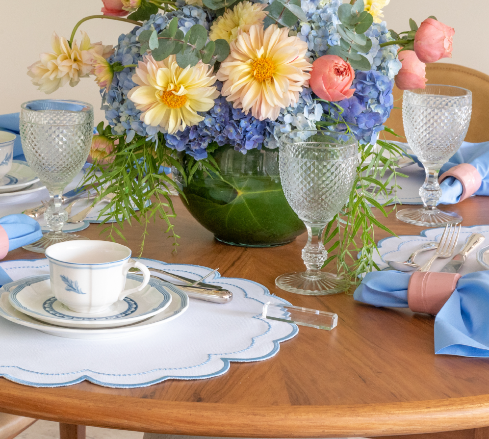 Victoria Placemat - Tampa Home & Garden Store