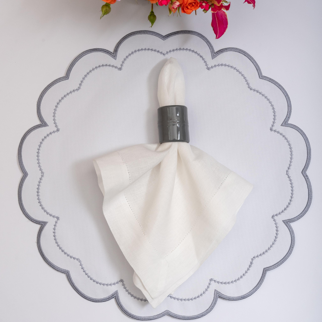 Victoria Placemat - Tampa Home & Garden Store