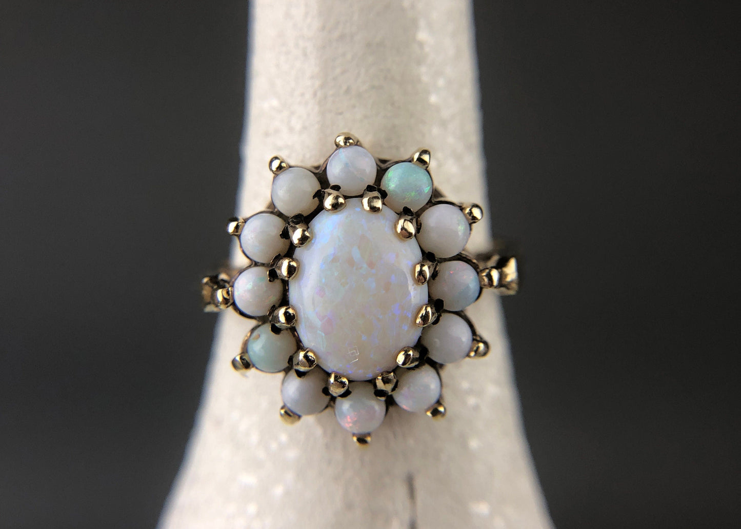 Vintage 10k Gold Cluster Ring with 13 Opal Stones. - Tampa Home & Garden Store