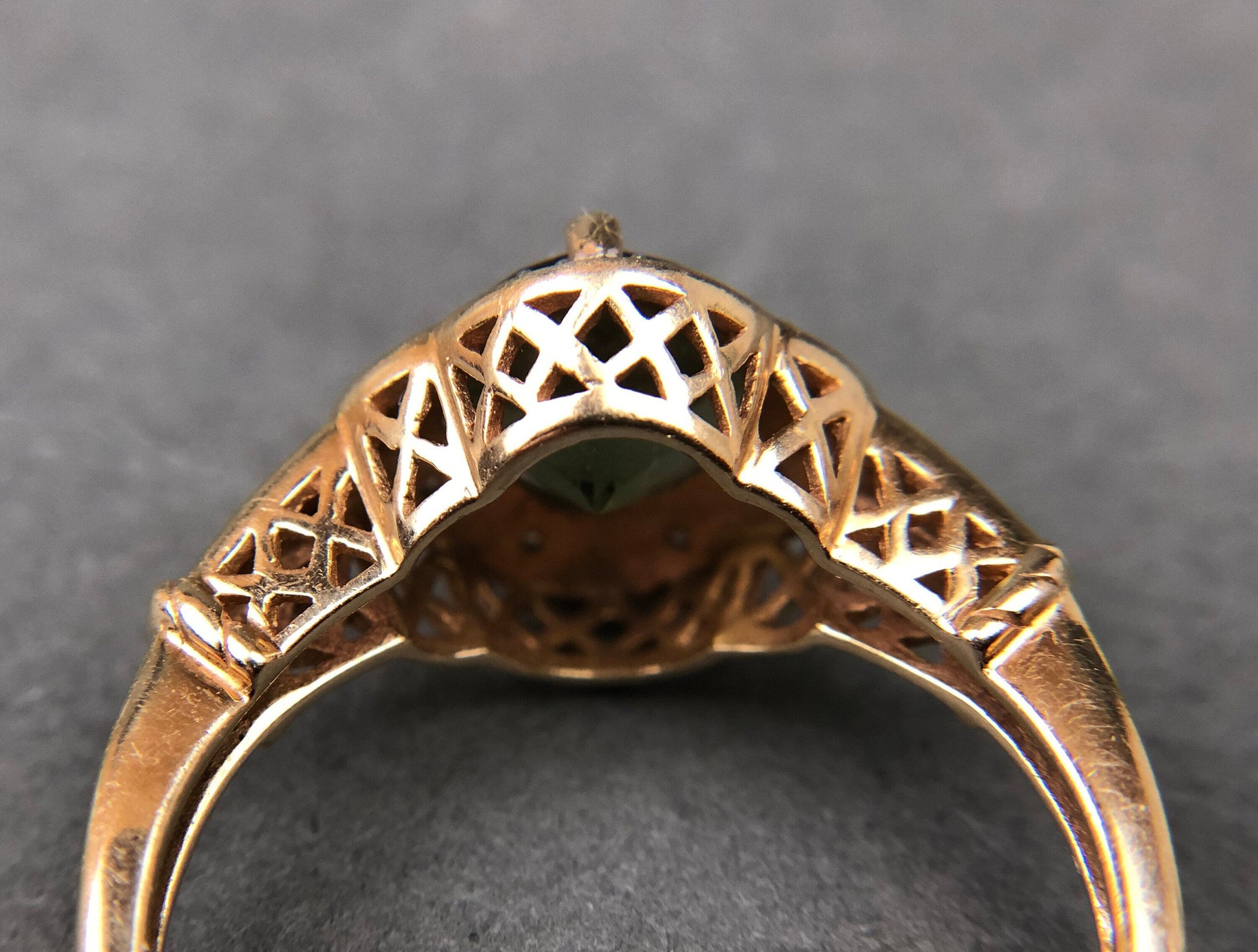 Vintage 10k Gold Ring with Natural Green Peridot and Diamond Halo. Gift for Her. - Tampa Home & Garden Store