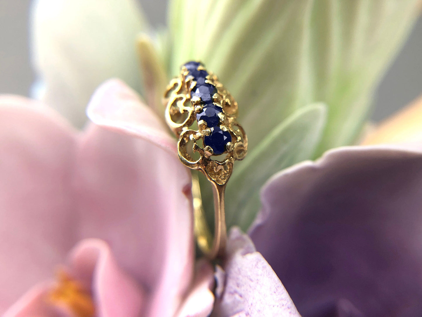 Vintage 14k Gold Sapphire Filigree Ring. Elegant Ring / Gift for Her. - Tampa Home & Garden Store