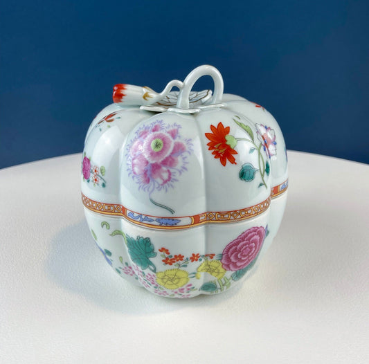Vintage Asian Style Porcelain Jar with Lid. Shaped like Apple. Collectible Trinket Storage Bowl. Round Jar with 3D Flower Bud. Home Decor. - Tampa Home & Garden Store