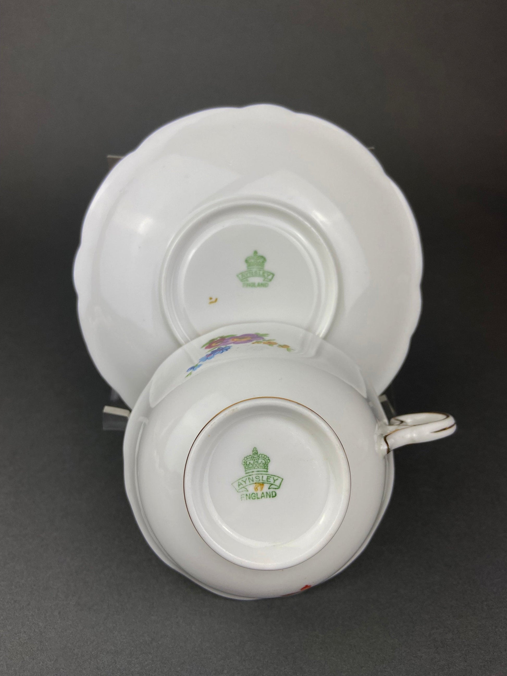 Vintage Aynsley Fine Bone China Tea Cup and Saucer - Floral England - Tampa Home & Garden Store