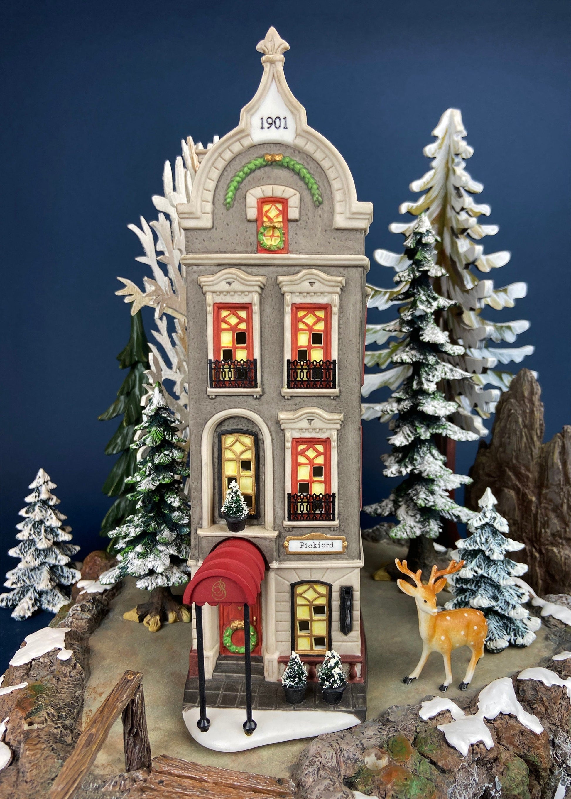 Vintage Blenham Street Bank & 2 Policeman Figurines by Department 56. Illuminated Christmas Village House. Dickens Village. Holiday Display. - Tampa Home & Garden Store