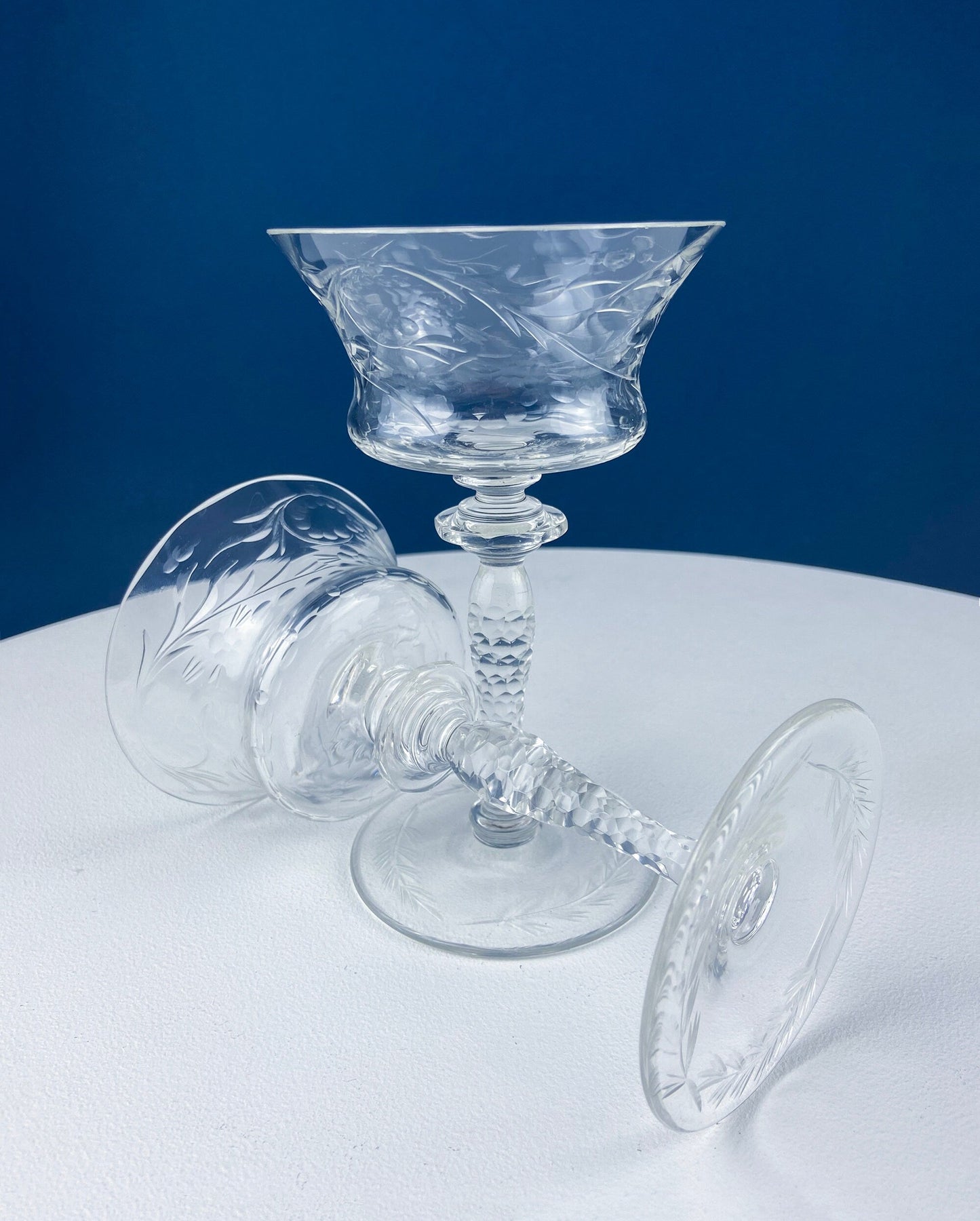 Vintage Champagne Tall Sherbets by Newton Crystal Co. 3365-3. Blown Glass. Swirl Optic & Cut Floral Motif. Set of 4 Glasses. Wedding Gift. - Tampa Home & Garden Store