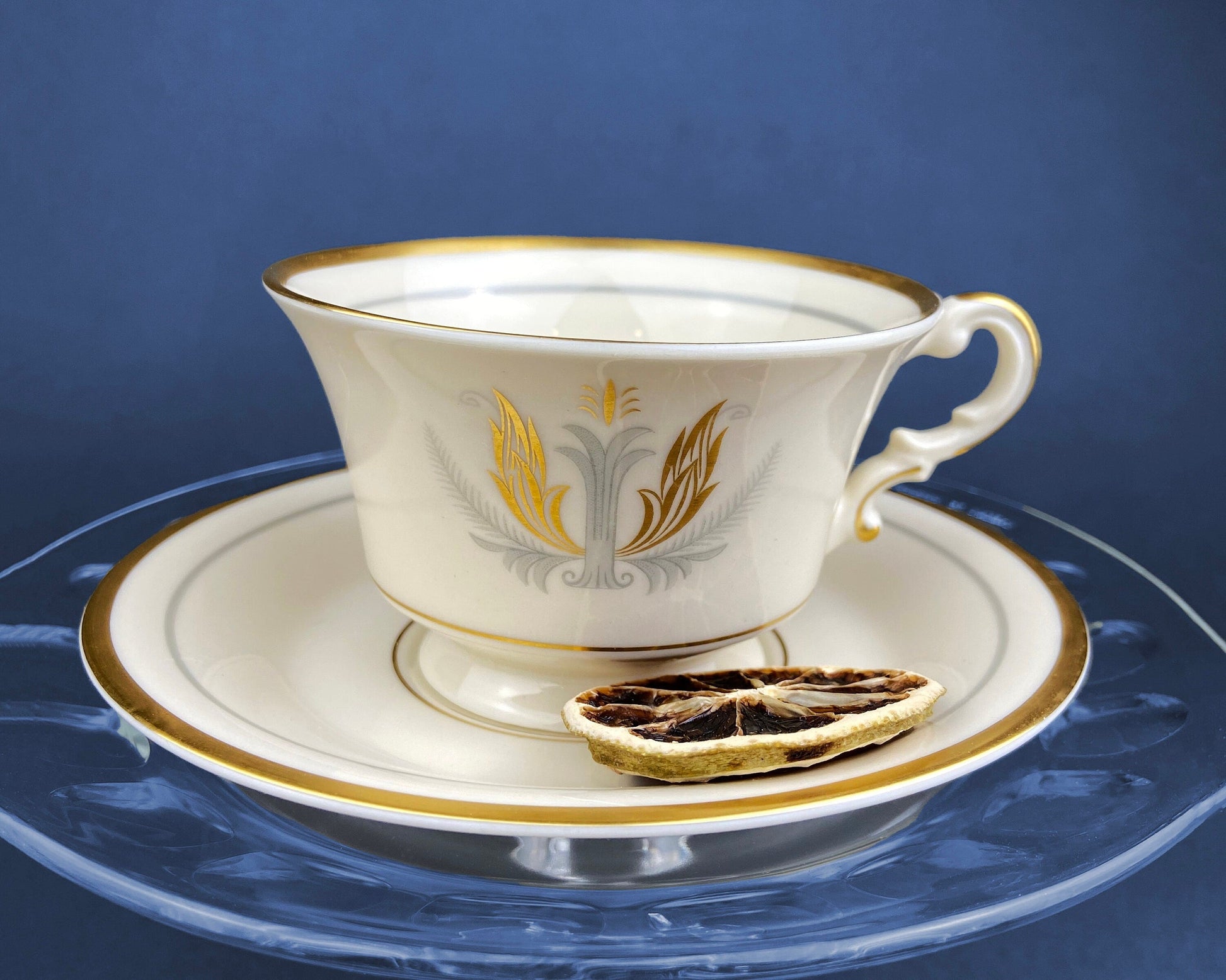 Vintage Cups and Saucers by Syracuse China. Governor Clinton Pattern.  Set of 5 Tea Cups Made in USA. - Tampa Home & Garden Store