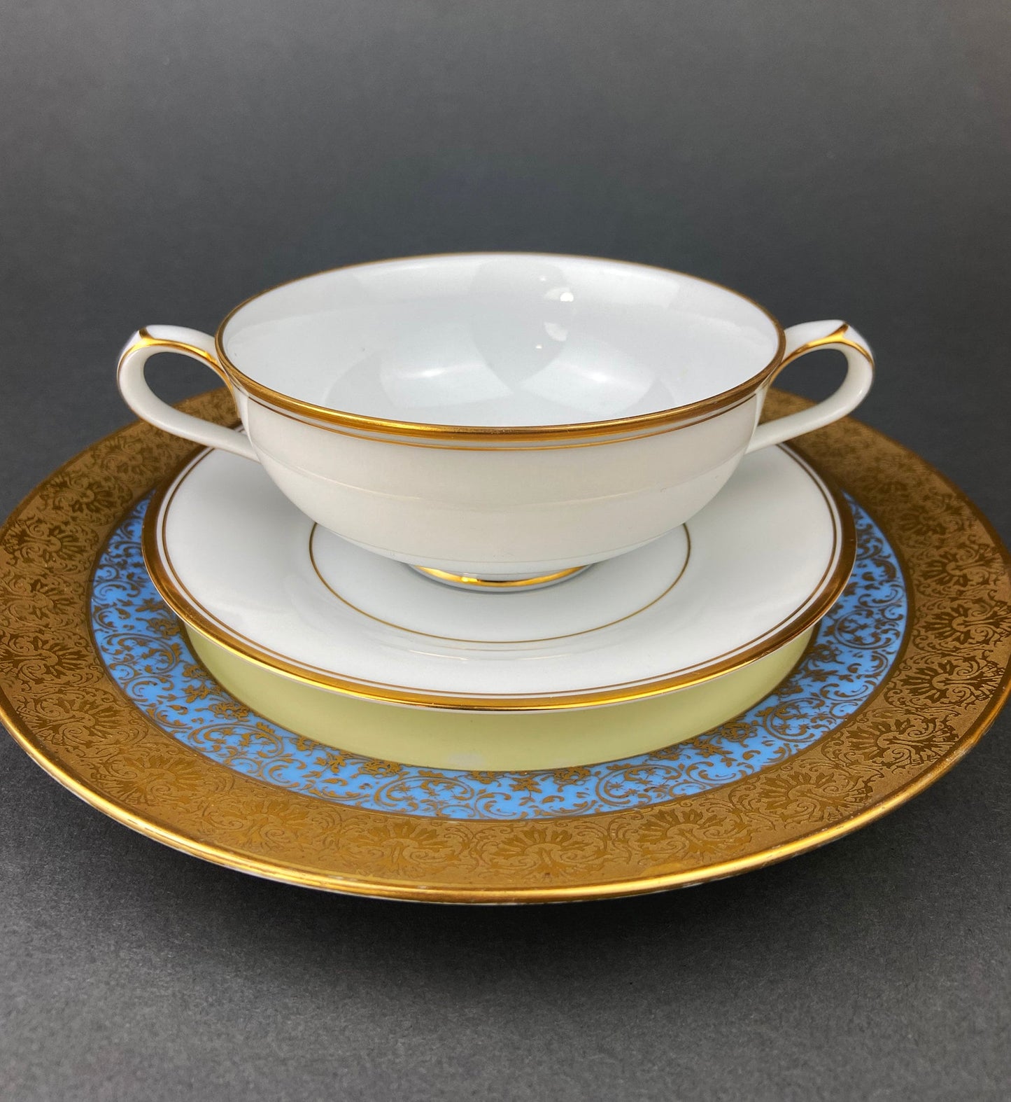 Vintage Cups and Saucers by Syracuse China. Governor Clinton Pattern.  Set of 5 Tea Cups Made in USA. - Tampa Home & Garden Store