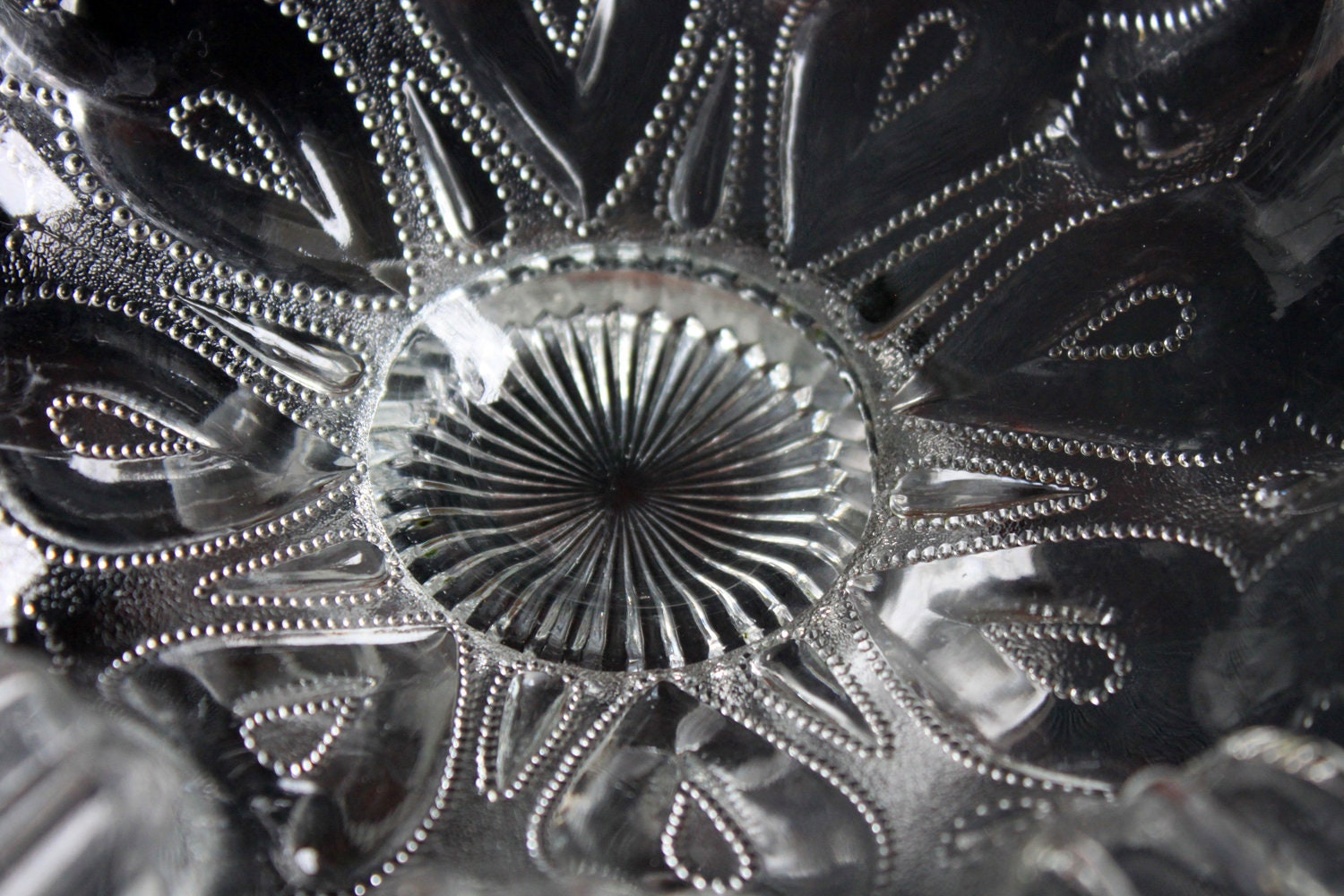 Vintage Glass Bowl. Cabinet Display Depression Glass Bowl. - Tampa Home & Garden Store