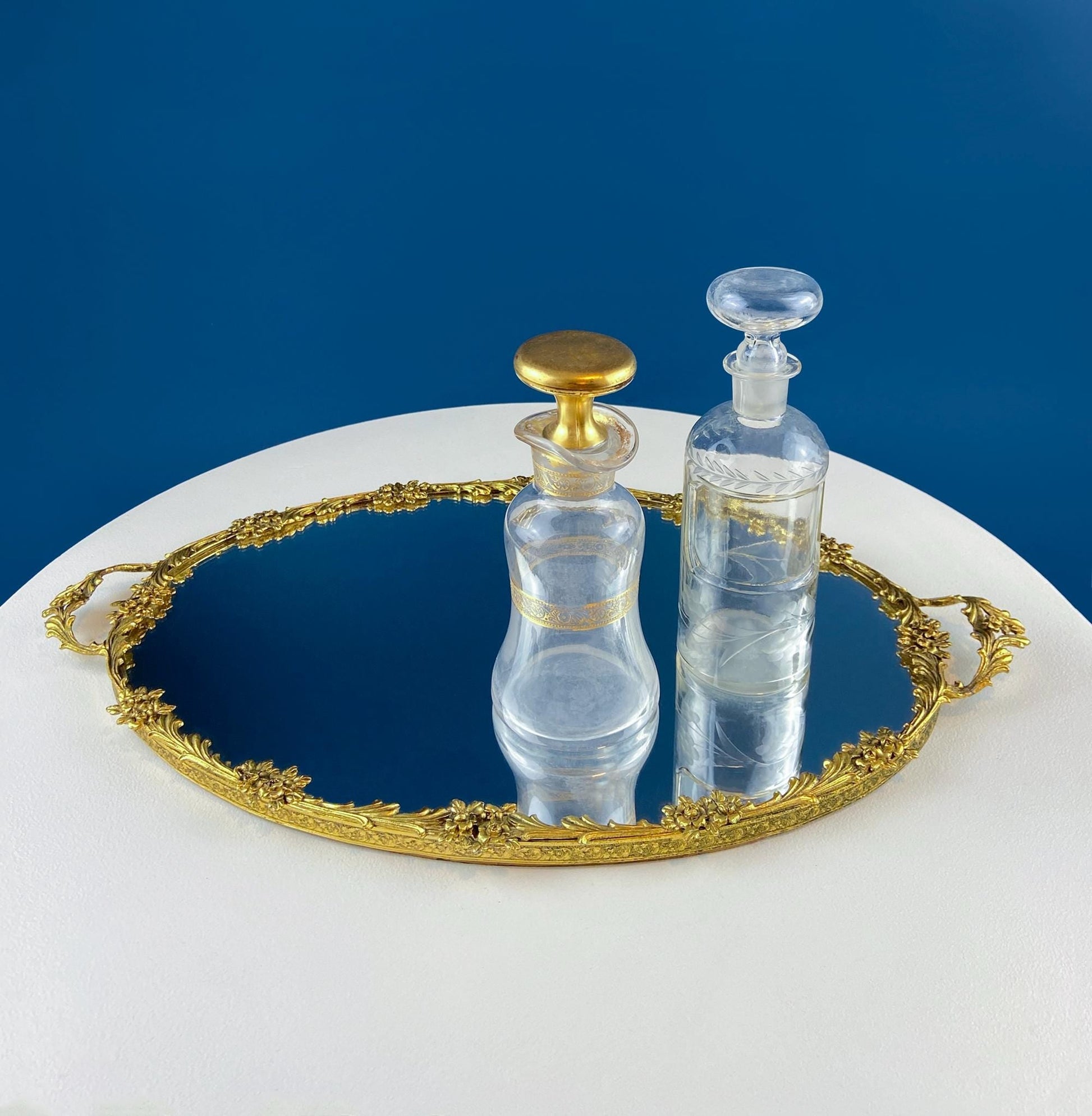 Vintage Gold Dresser Vanity Mirrored Tray. Rich Gilded Metal Tea Rose Oval Frame. Chic Bedroom Bath Perfume Display. Wall Hanging. - Tampa Home & Garden Store