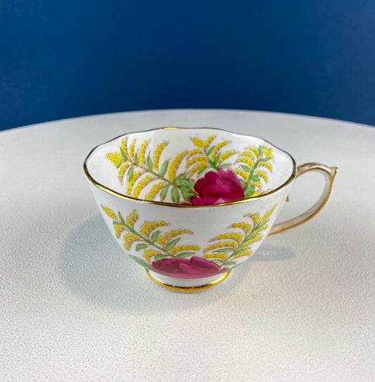 Vintage Golden Days Roslyn Tea or Coffee Cups. Set of 4. Roses & Goldenrod Motif. Dining Room Table Decor. Tea Connoisseur. Mix and Match. - Tampa Home & Garden Store