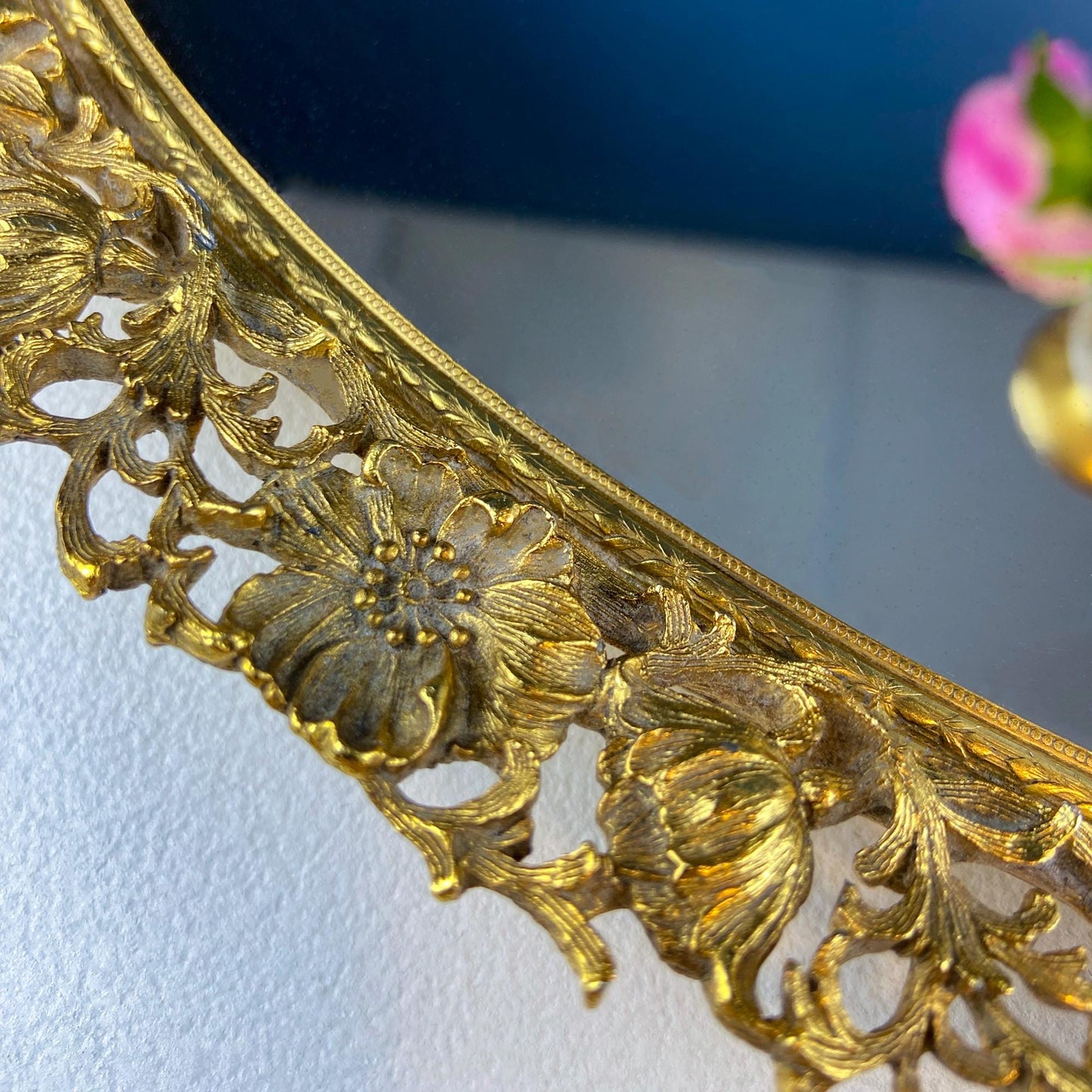 Vintage Large Gold Dresser Vanity Mirror Tray. Rich Gilded Metal Tea Rose Oval Frame. Chic Bedroom Bath Perfume Display. Wall Hanging. - Tampa Home & Garden Store