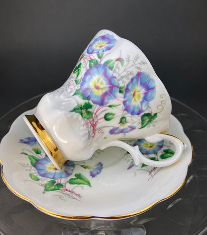 Vintage Royal Albert Tea Cup and Saucer. Friendship Series of 12. Carnation Motif. Fine Bone China Made in England. - Tampa Home & Garden Store