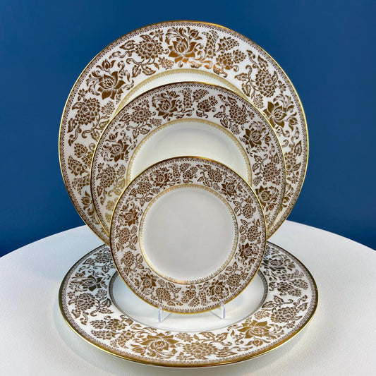 Vintage Wedgewood Gold Damask Plates. Set of 6. 2 Dinner 2 Salad and 2 Dessert.  Dining Room Table Decor. Gift for Him Her. - Tampa Home & Garden Store