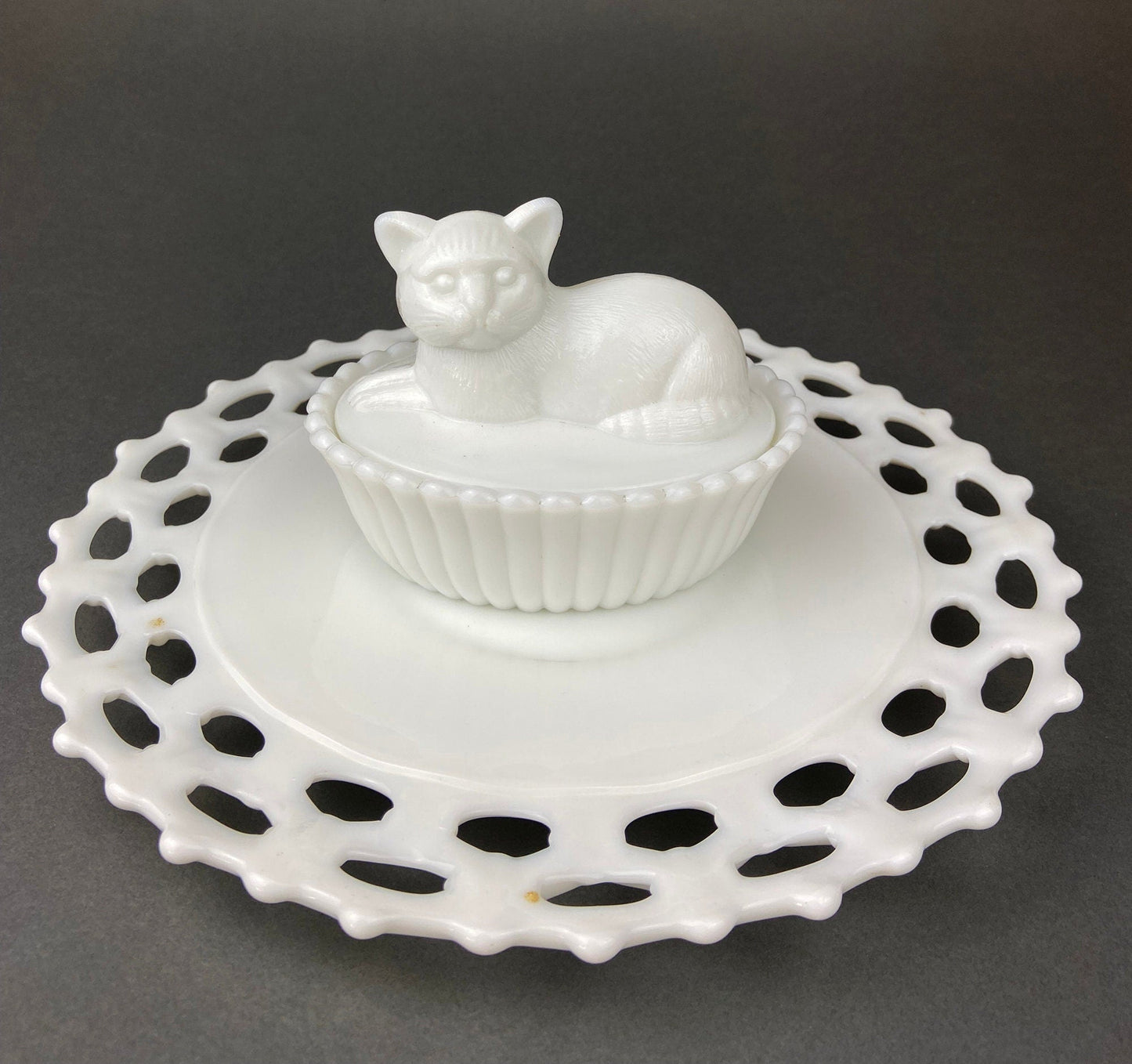 Vintage Westmoreland Milk Glass Cat Covered Dish. Trinket Condiment Serving Dish. Bath Display. Reticulated Lacey Edge. Gift for Cat Lover. - Tampa Home & Garden Store
