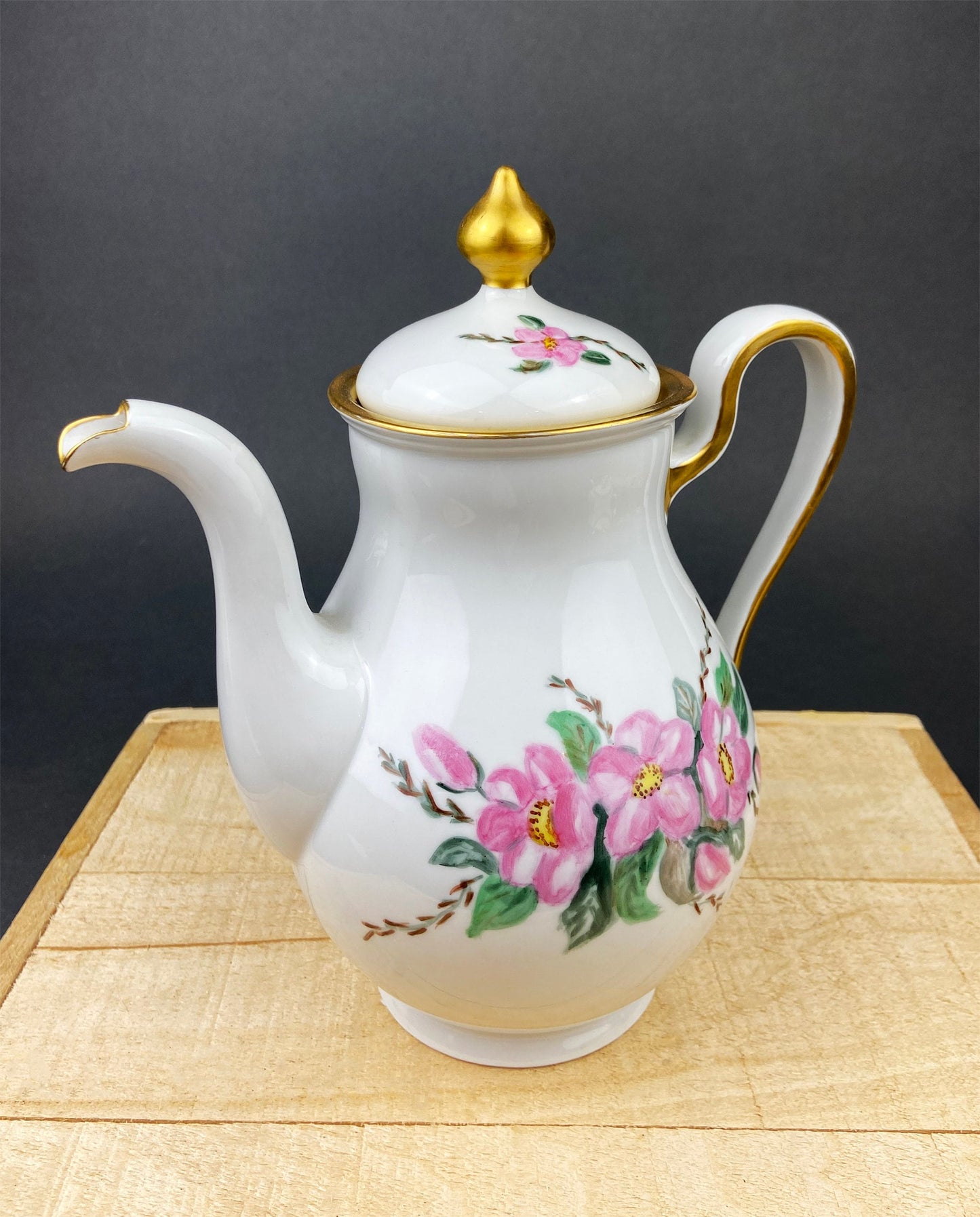 Vintage White Tea Pot and Sugar Bowl. Real English Ironstone by WM Adams and Sons. Micratex, England. - Tampa Home & Garden Store