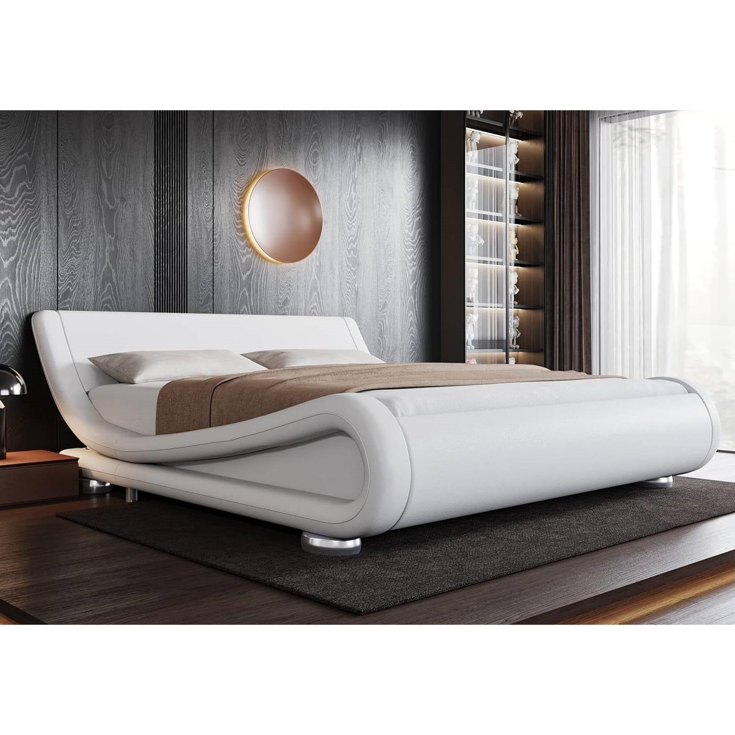 Base de cama tipo plataforma tapizada blanca moderna tamaño King con cabecero curvado tipo trineo