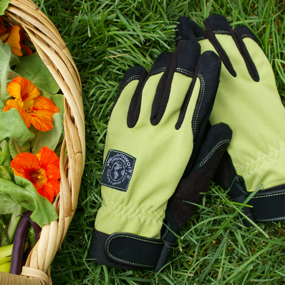 Digger Gardening Gloves Womanswork lime green fabric with black fingertips gardening accessories on Tampa Home & Garden Store