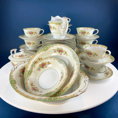 Wedgewood Cavendish 20-piece dinnerware set with floral cups, saucers and plates green-gold trim on Tampa Home & Garden Store