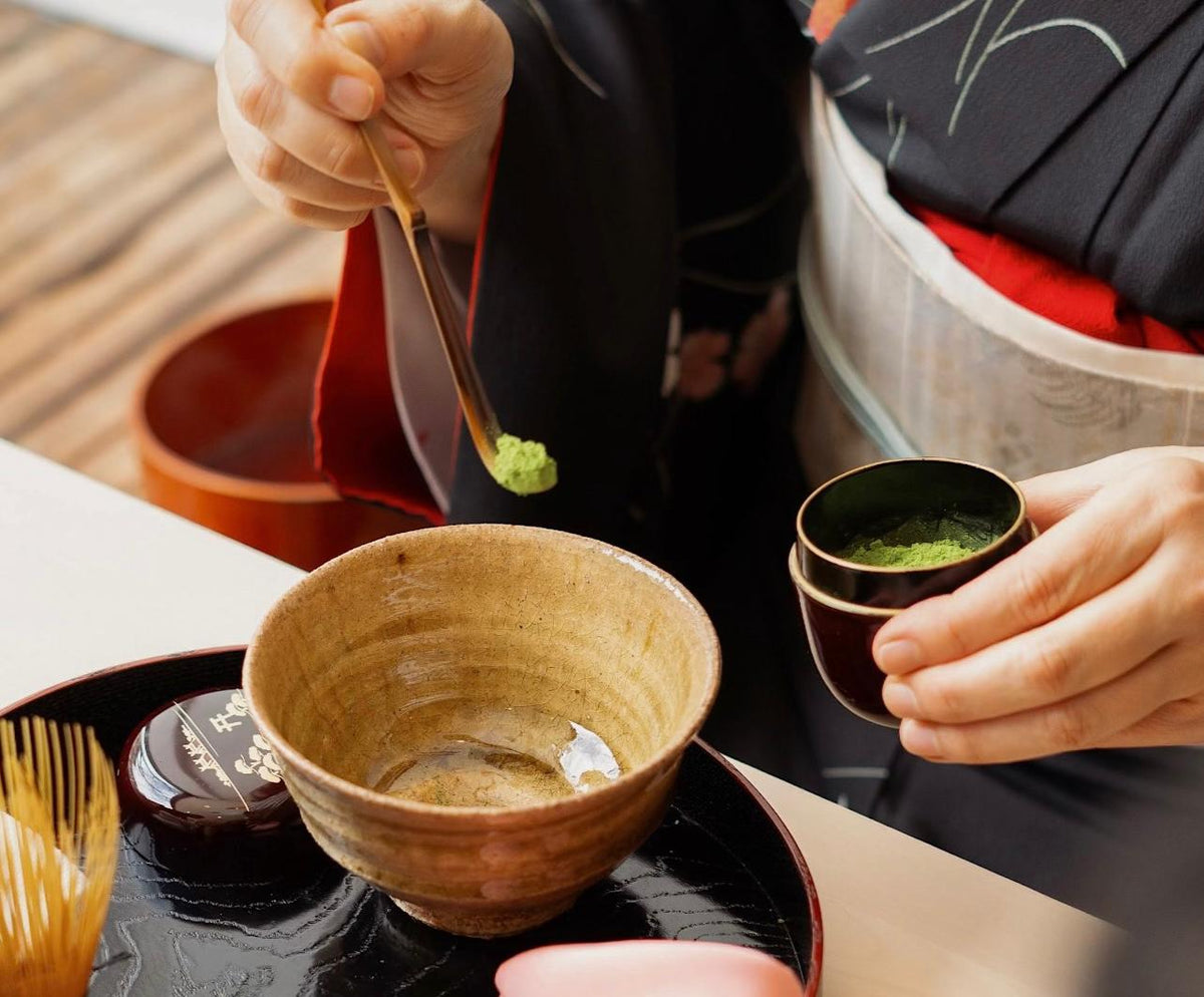 Samidori single cultivar premium matcha powder by isshiki matcha whisked in a chawan on Tampa Home & Garden Store