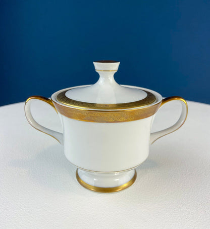White Porcelain Oval Serving Bowl with Embossed Gold Band. Wedding Band China. Contemporary Noritake Queen's Gold. Dining Room Decor. - Tampa Home & Garden Store