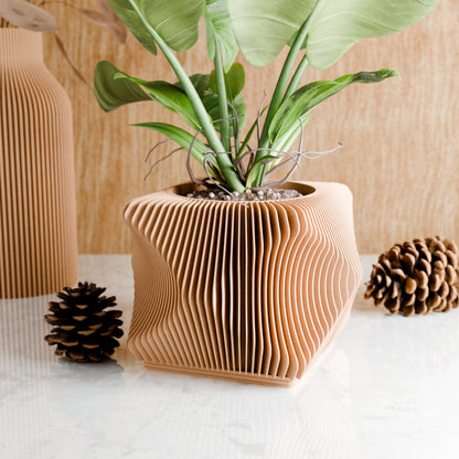 Xenova Planter - Tampa Home & Garden Store