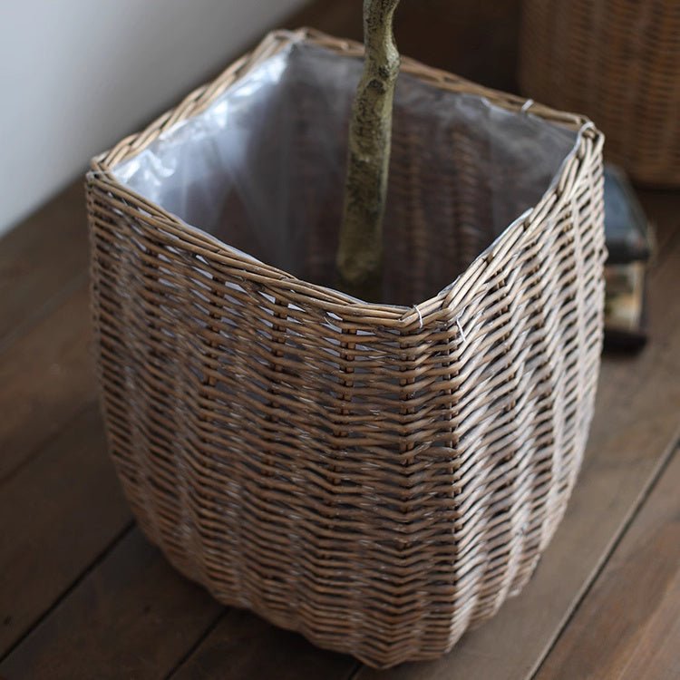 Natural Wicker Floor Planter Basket with Liner, brown woven indoor planter for plants on Tampa Home & Garden Store
