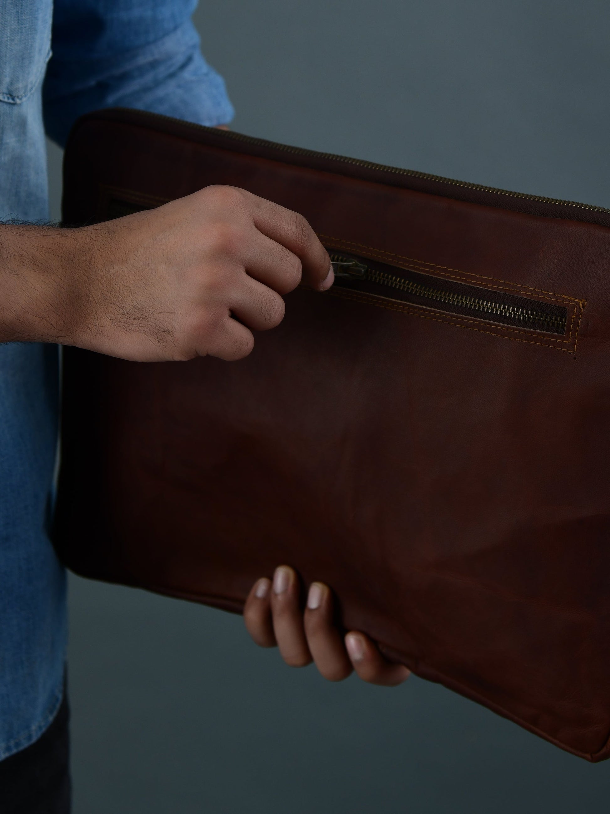 Zento Laptop Sleeve - Dark Brown - Tampa Home & Garden Store