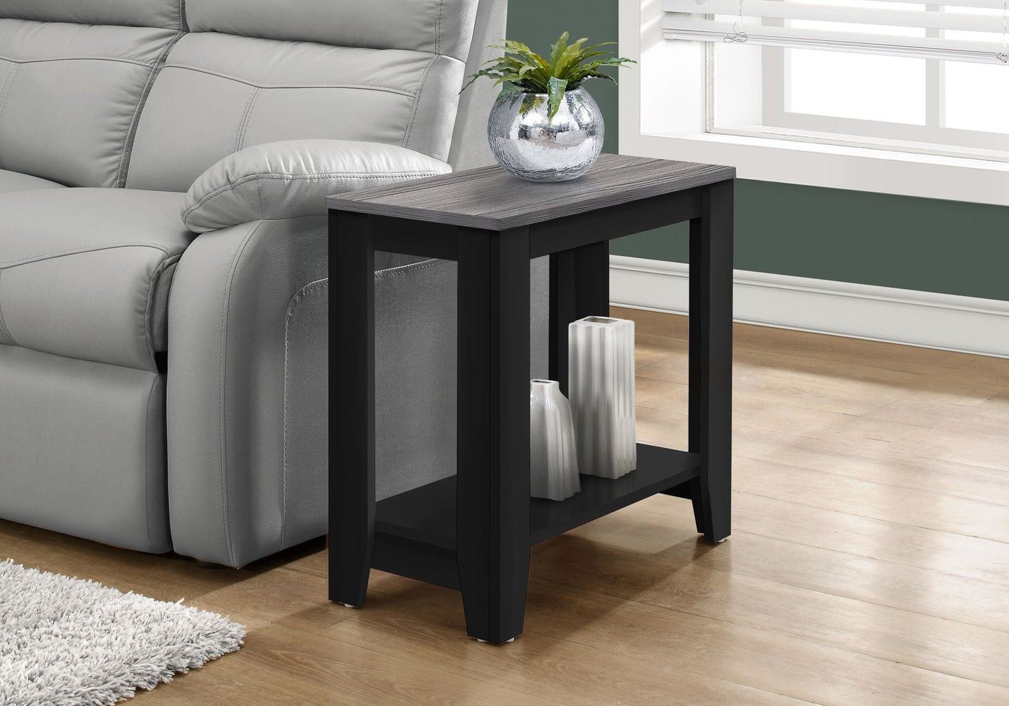 Accent Side Table in Transitional Style Design