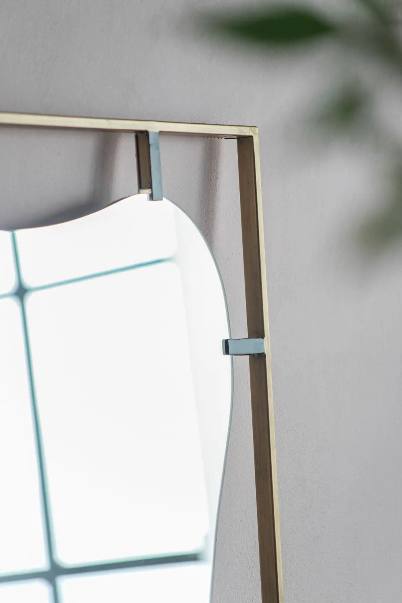 Poppy Mirror With Metal Frame Design Bathroom