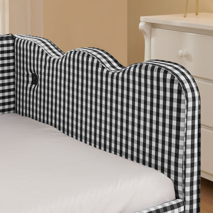 Gingham Wave Daybed And Usb Charging Port