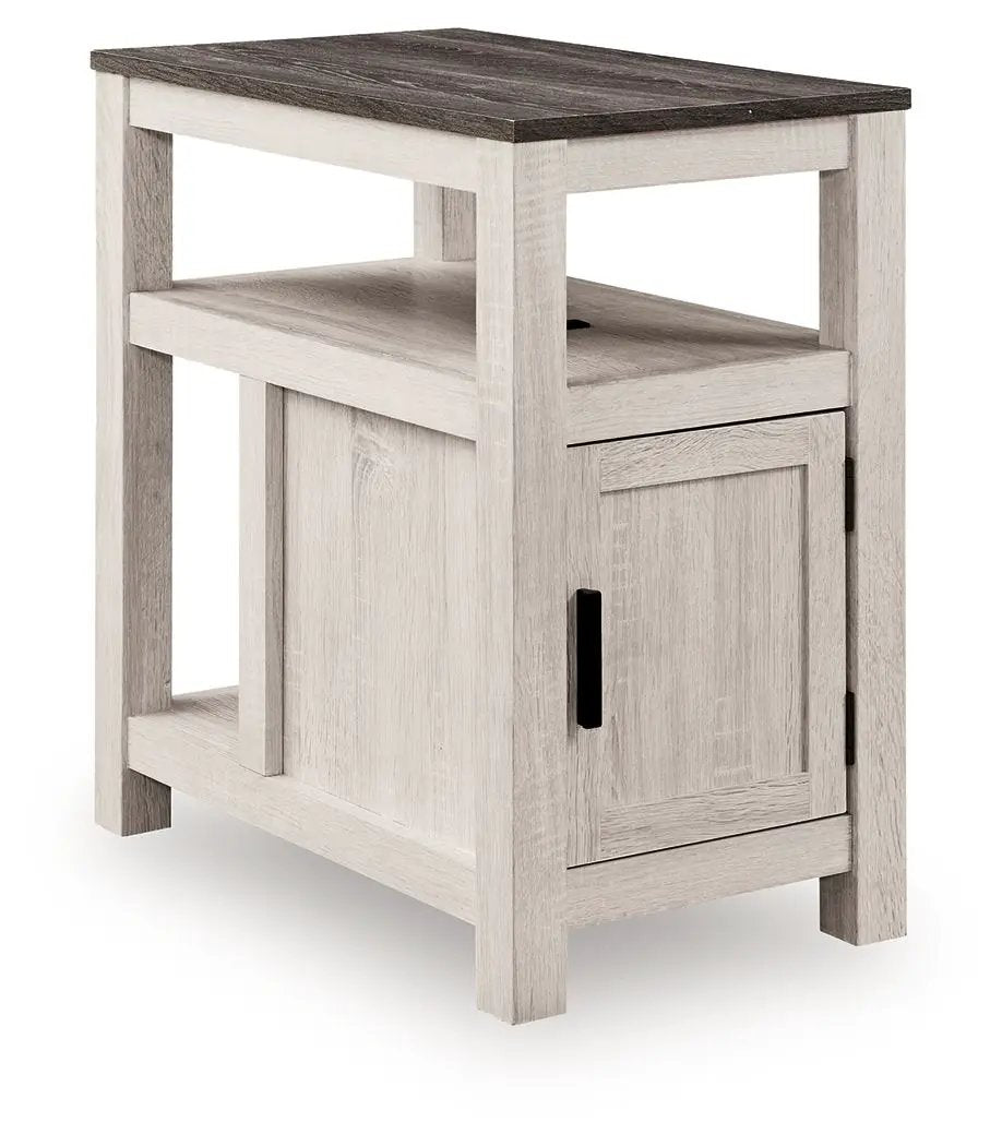 Fendenmore Chair Side End Table With USB Ports