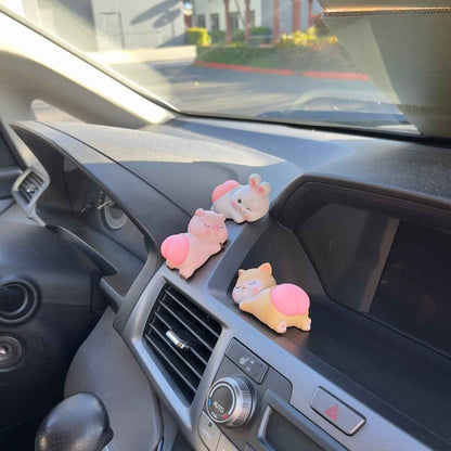 Funny Bouncy Butt Car Ornament and Desk Toy Decor