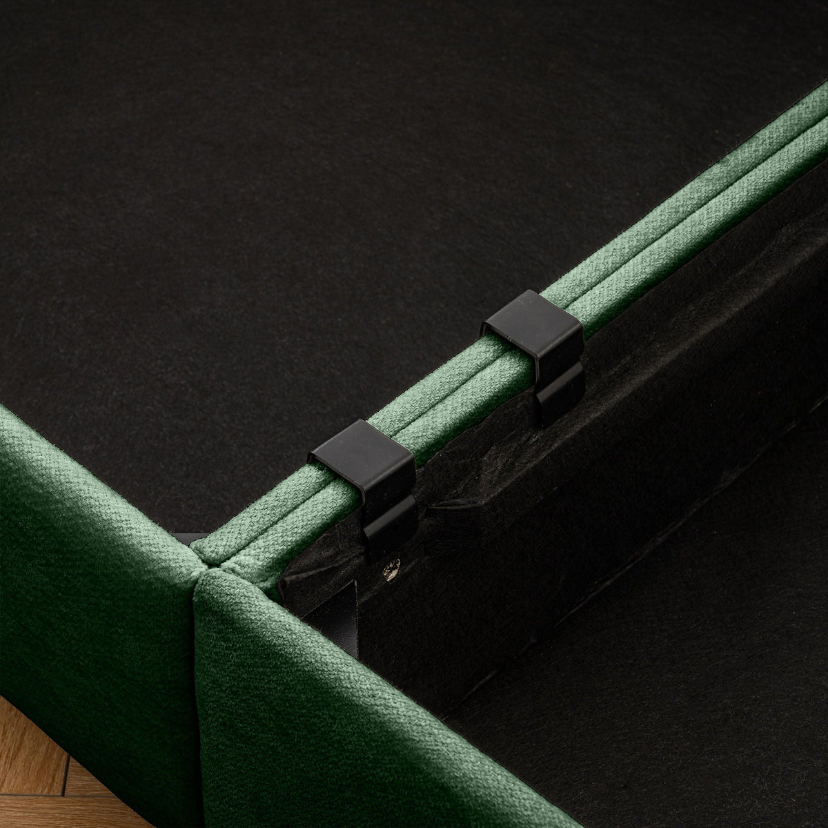 Modern Sofa with Storage and Cylindrical Backrest