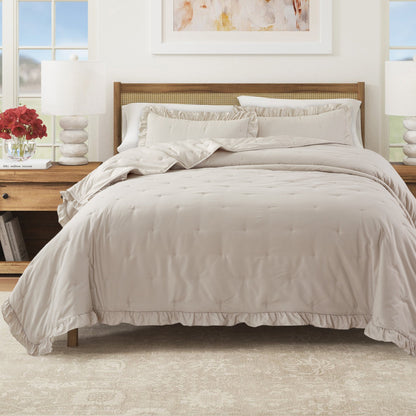 Dot Stitched Ruffled Quilt Set and Bedding