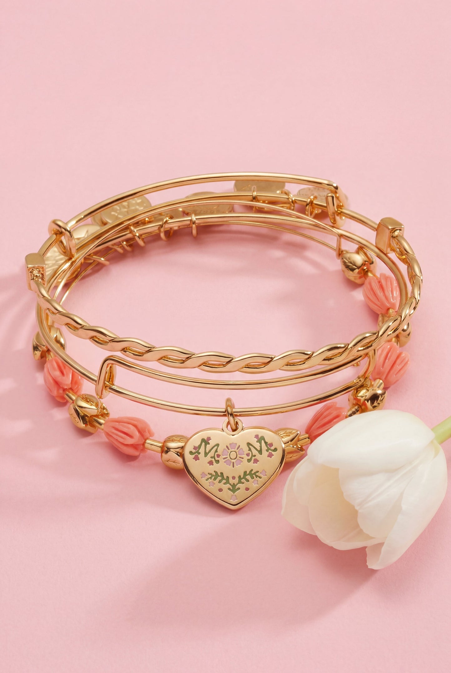 Premium Mom Tulip Charm Bracelet and Flower Set