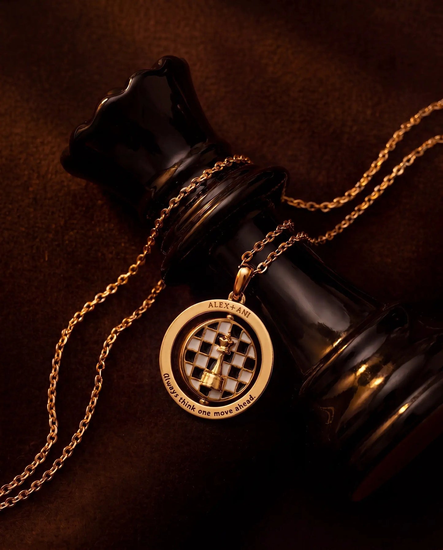 Chess Spinner Pendant With Knight and Queen
